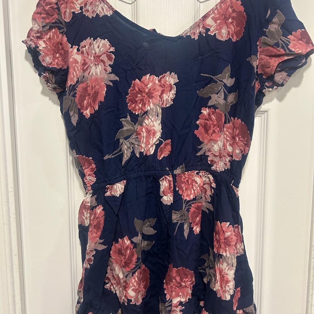 Floral Navy T